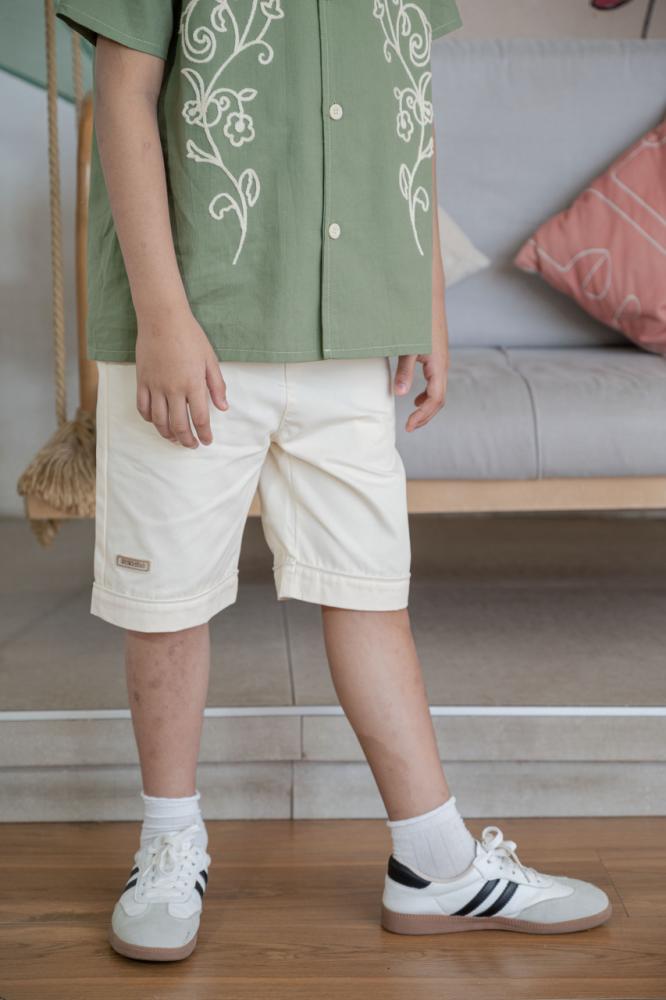 شورت ولادي كلاسيكي 4147-