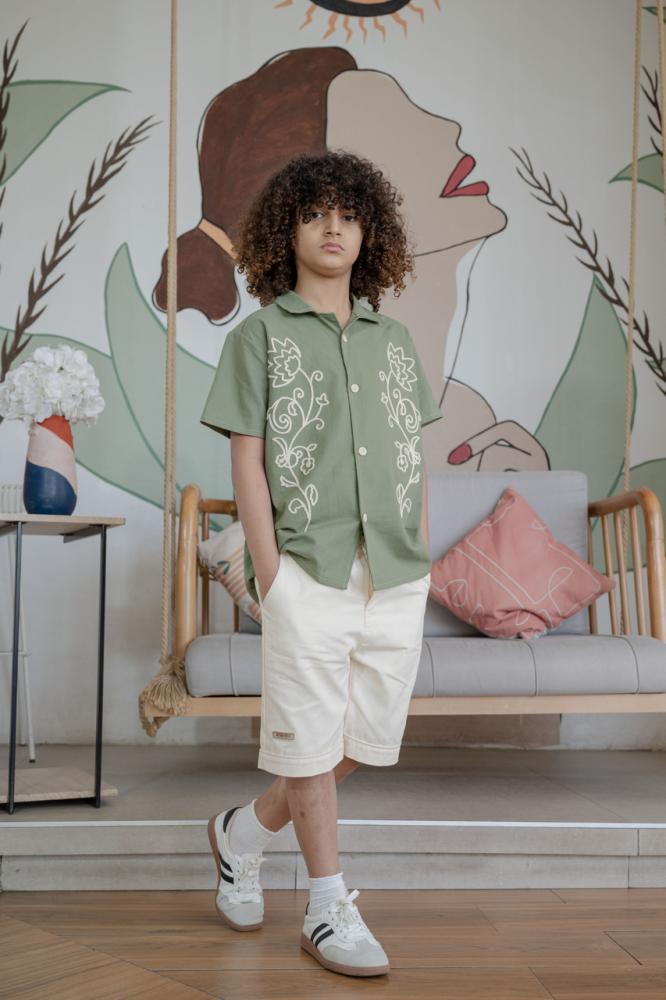 شورت ولادي كلاسيكي 4147-