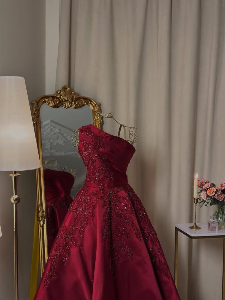 6370- فستان سهرة ميدي لونين