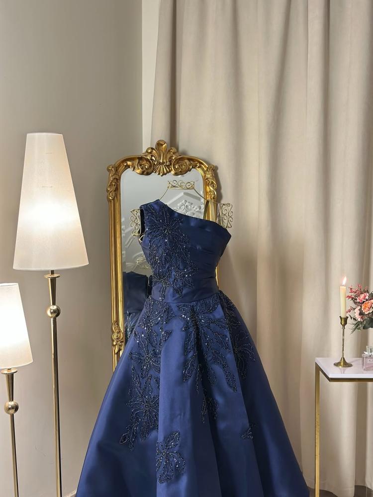 6370- فستان سهرة ميدي لونين